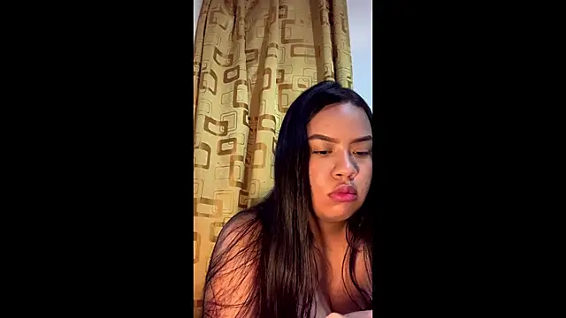 DanikaDeichman online show from March 18, 1:24 pm