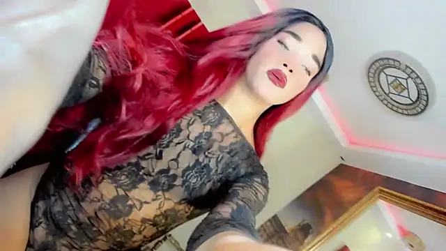 Snapshot of Paola_Delfino chatting on April 29, 9:57 am Paola Delfino online show from April 29, 9:57 am