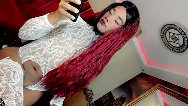 Snapshot of Paola_Delfino chatting on May 3, 10:53 am Paola Delfino online show from May 3, 10:53 am