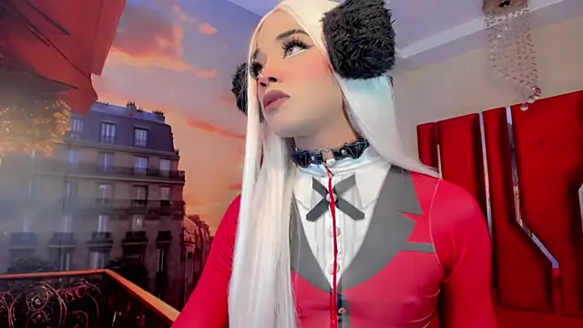 Paola Delfino online show from May 25, 12:04 pm