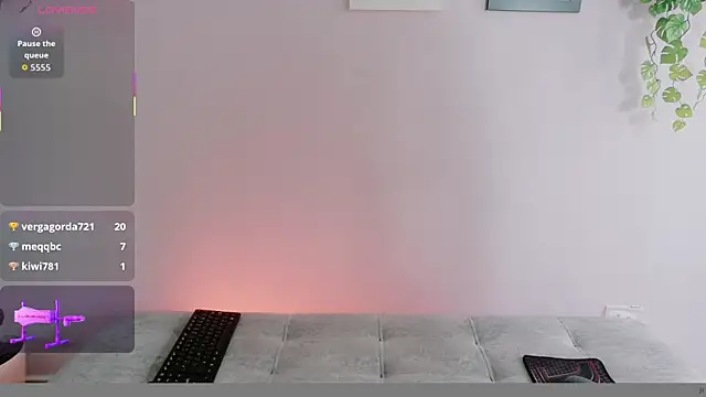 Zara Fire online show from May 31, 7:03 pm