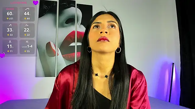 Emiili Clark online show from April 22, 4:08 am