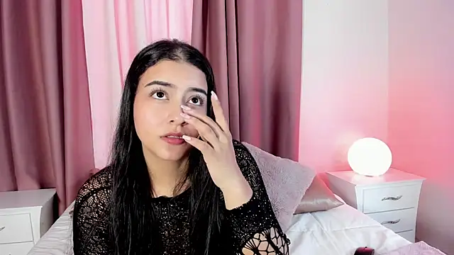 sweet aura31 online show from April 13, 7:51 pm
