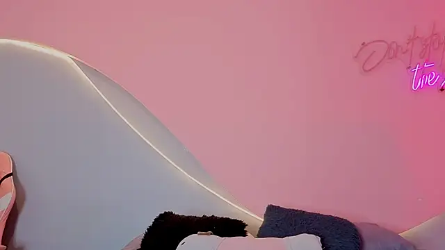 liz mares online show from April 12, 1:36 pm