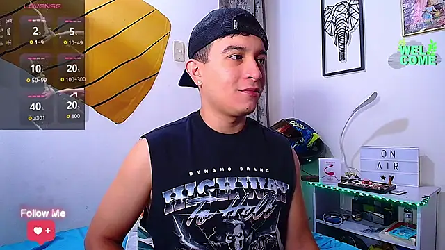 Max Parkerr online show from April 2, 2:13 pm