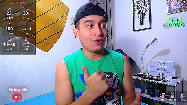 Max Parkerr online show from March 25, 1:54 pm