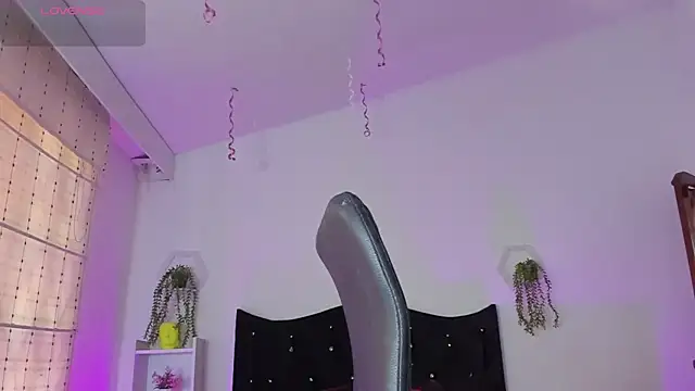 Chantelle  1 online show from March 19, 6:19 pm