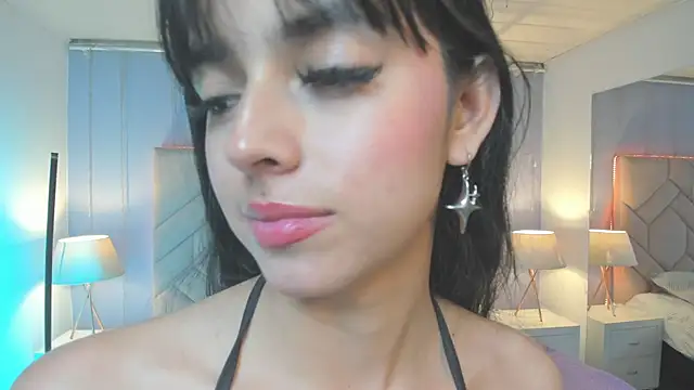 Snapshot of Eimy_Blaze chatting on July 1, 7:36 pm Eimy Blaze online show from July 1, 7:36 pm