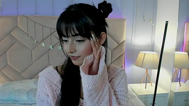 Snapshot of Eimy_Blaze chatting on July 16, 7:44 pm Eimy Blaze online show from July 16, 7:44 pm