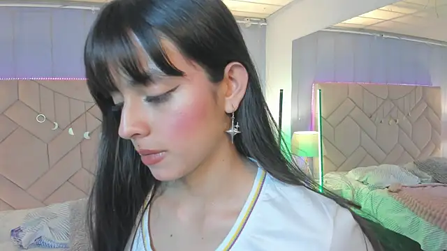 Snapshot of Eimy_Blaze chatting on July 7, 7:17 pm Eimy Blaze online show from July 7, 7:17 pm