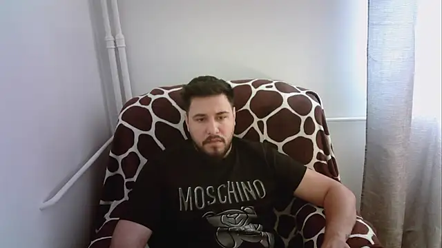 Gianiboy99 online show from May 14, 12:57 pm