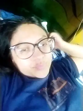 LatinSquirtBaby online show from June 4, 9:52 pm