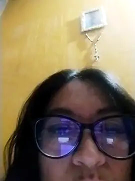 LatinSquirtBaby online show from May 19, 1:56 am