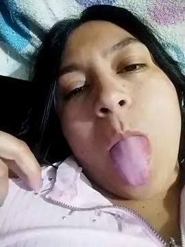 LatinSquirtBaby online show from June 14, 6:42 pm