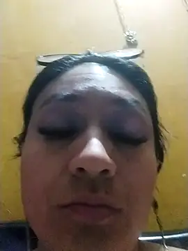LatinSquirtBaby online show from May 12, 1:13 am