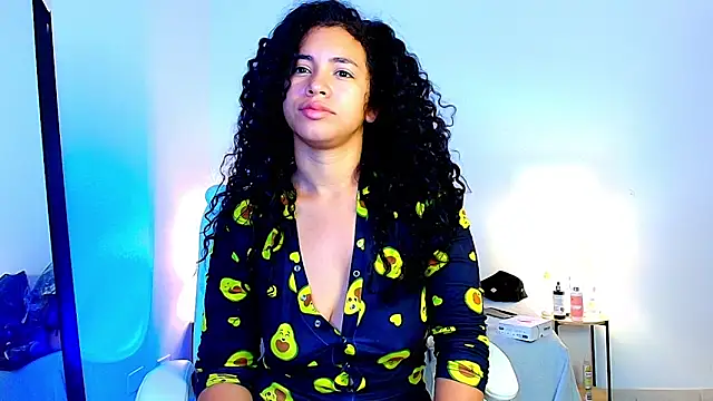 Luciianita lov199 online show from May 21, 9:06 am