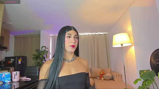 Snapshot of Aleja_evangeline chatting on July 1, 7:47 pm Aleja evangeline online show from July 1, 7:47 pm