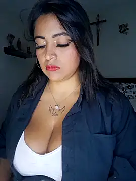 Sarah-917 online show from June 21, 6:46 pm
