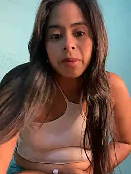 lucirganaxxx online show from June 26, 2:28 am