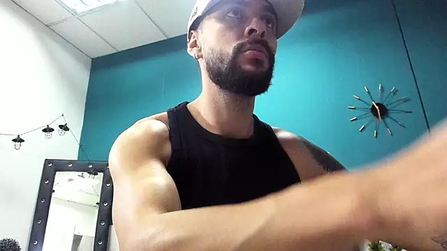 Axel Blazzee online show from March 23, 3:01 pm