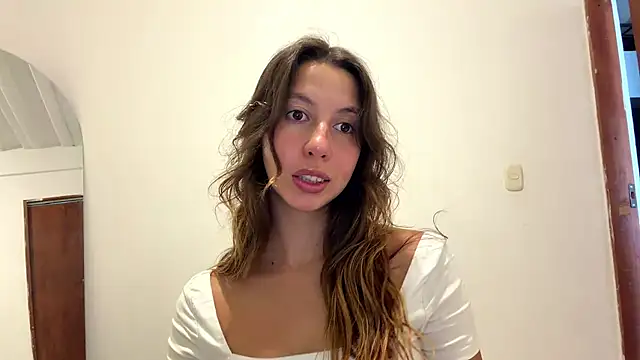Snapshot of Julieta_Jol chatting on April 21, 1:39 pm Julieta Jol online show from April 21, 1:39 pm