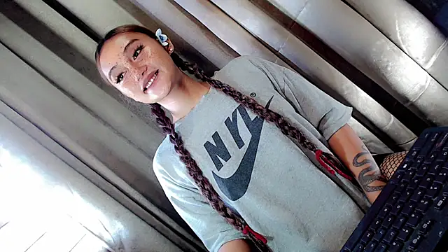 Jessicasfantasy online show from April 10, 1:56 am