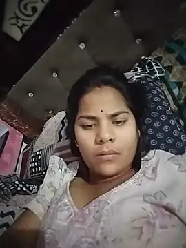 Pallavi cute online show from May 22, 4:32 am