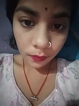 Pallavi cute online show from May 21, 4:15 pm