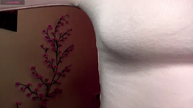 LadonnaPortuondo online show from March 18, 3:46 pm