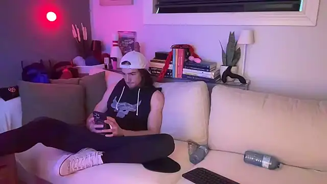 DylanBrook online show from April 3, 8:48 pm