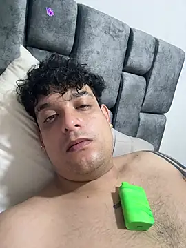 Niccolo Noir online show from April 14, 10:31 am