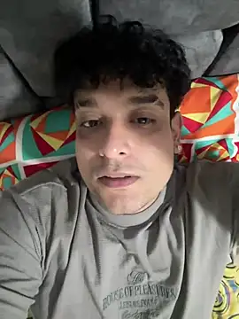 Niccolo Noir online show from April 7, 4:25 am