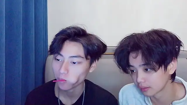 XX-XIUXIU online show from March 19, 1:00 pm