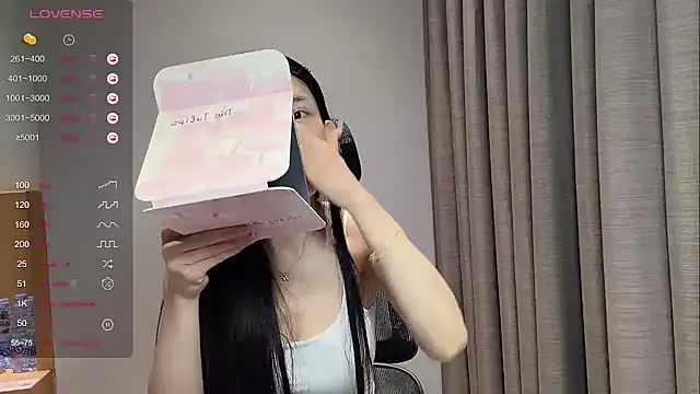 kiki-12 online show from April 13, 11:53 pm