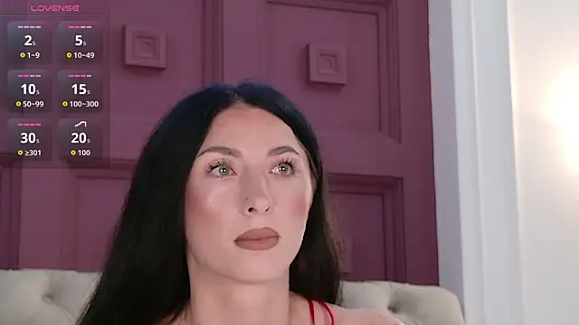 Snapshot of EllieJules chatting on June 11, 3:25 am EllieJules online show from June 11, 3:25 am