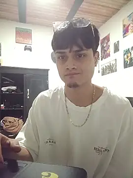 Mobi bigdick online show from April 14, 12:15 am