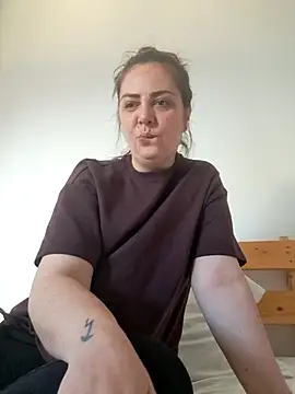 Arya Malone online show from May 18, 7:13 am