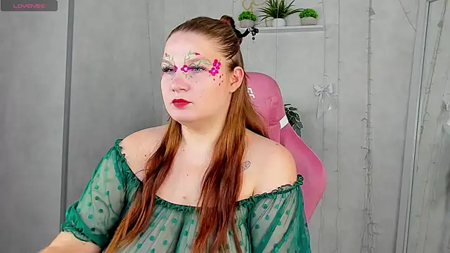 Snapshot of Virginia_Robinson chatting on June 11, 9:06 am Virginia Robinson online show from June 11, 9:06 am
