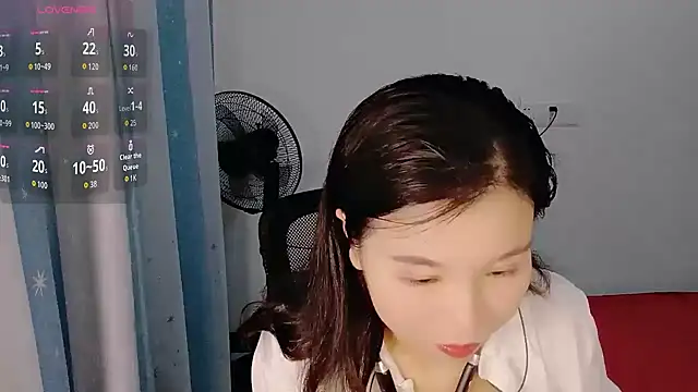 Lianzi-2026 online show from April 15, 11:27 am
