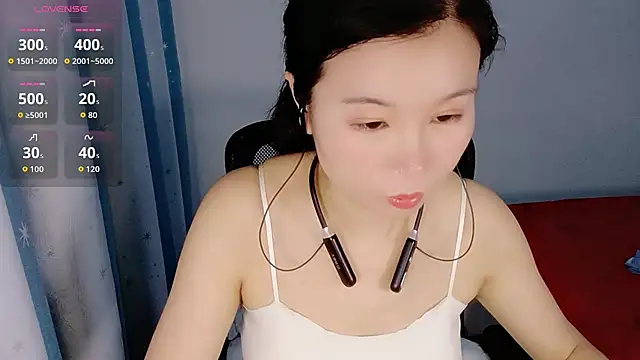 Lianzi-2026 online show from April 10, 11:28 am