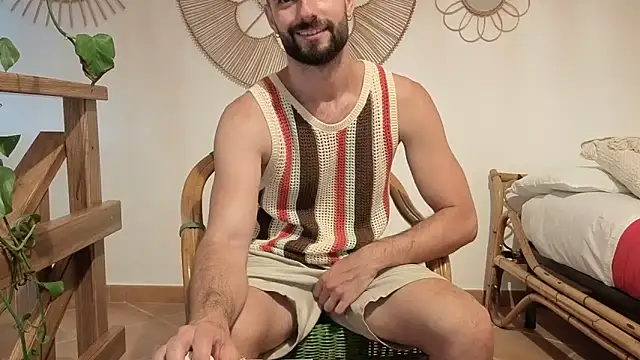 AmicisegretiITA online show from June 17, 12:04 pm