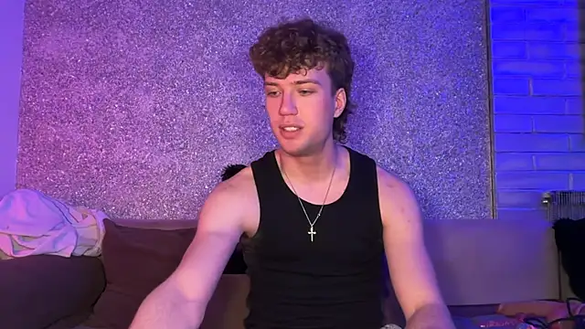 LukaaLust online show from March 18, 1:09 am