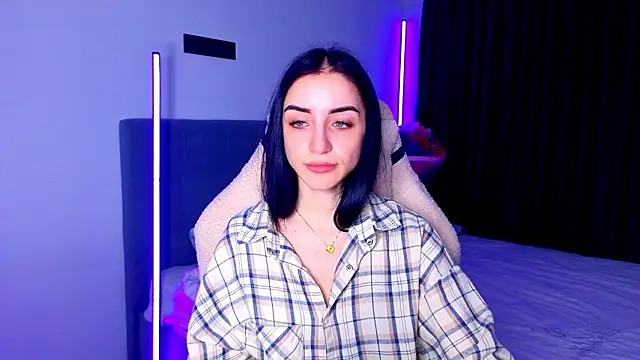 Juliet lu online show from March 19, 7:52 am