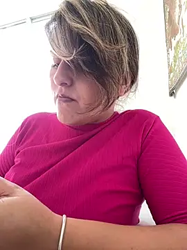 rafaella stefano online show from April 18, 12:40 pm