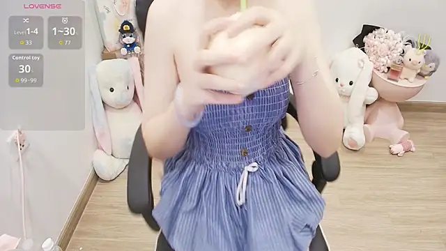 Nana Chu online show from July 15, 11:17 am