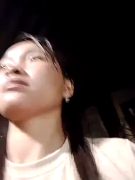 Phuongmyy online show from May 1, 12:54 pm