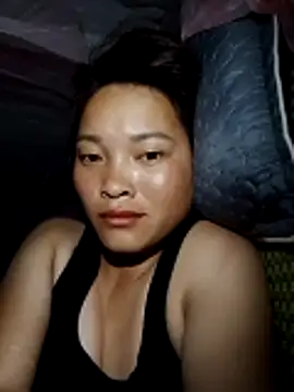 Snapshot of Phuongmyy chatting on May 7, 3:15 pm Phuongmyy online show from May 7, 3:15 pm