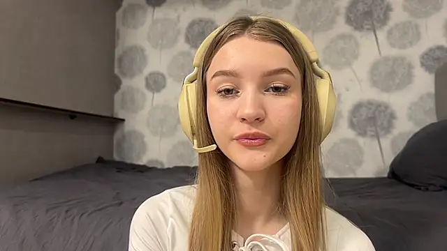 MelissaEvenns online show from April 1, 12:17 pm