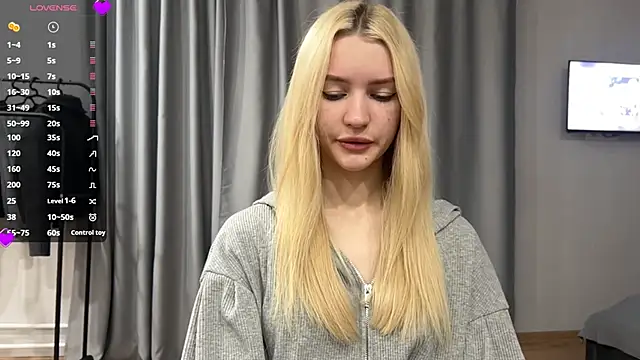 MelissaEvenns online show from May 30, 1:06 pm