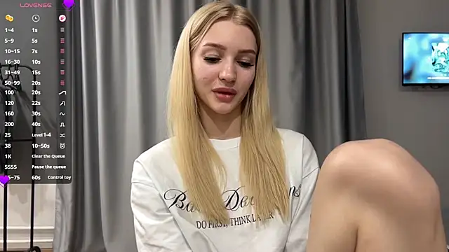 MelissaEvenns online show from June 17, 3:44 pm